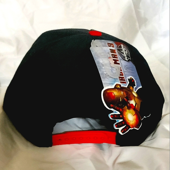 New IRONMAN 3 Baseball Cap! Marvel, Avengers. 2-Toned Rd/Blk. Snapback. Unisex - Picture 7 of 8